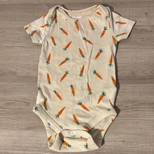 10/$25 Joe Fresh Cream Carrot Print Kids Bodysuit